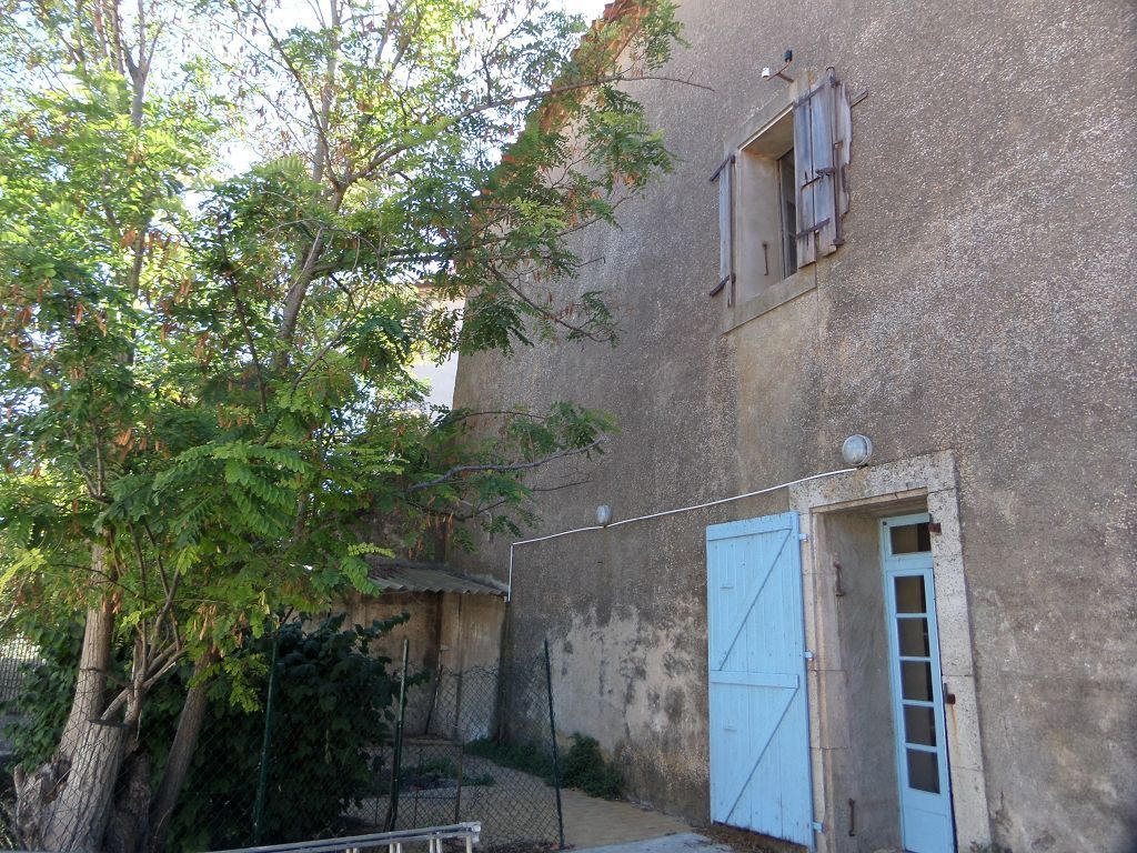 Maison en pierre 5 minutes de Lézignan-Corbières  PINK Immobilier