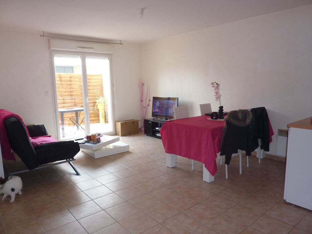 Appartement T2 LEZIGNAN PINK Immobilier