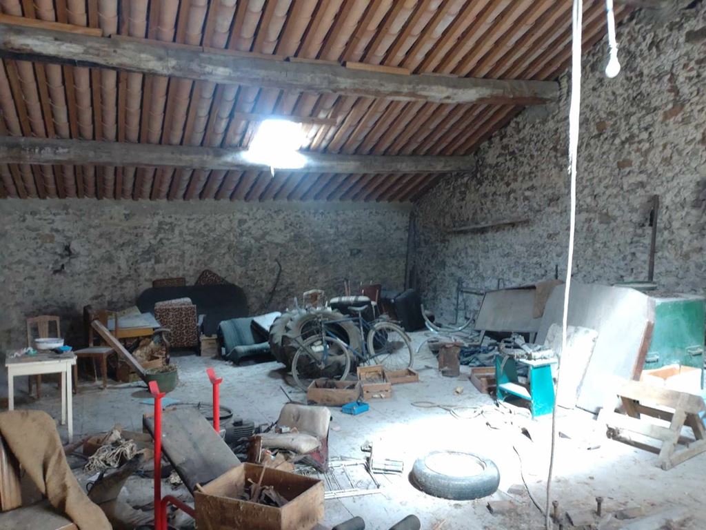 Garage 12 mn lezignan PINK Immobilier