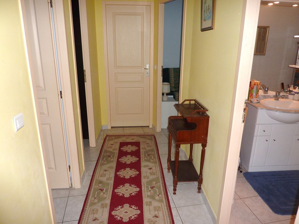 Maison de village 5 MINUTES LEZIGNAN-CORBIERES PINK Immobilier